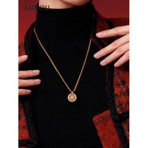 AJIDOU阿吉豆項鍊女款八寶羅盤鎖骨鍊輕奢配飾品小衆高級感毛衣鏈 AJIDOU阿吉豆項鍊女款八寶羅盤鎖骨鍊輕奢配飾品小衆高級感毛衣鏈