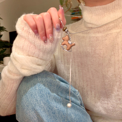 閃鋯咖色木馬吊墜可抽拉項鍊女小衆設計長款頸鏈高級感毛衣鏈配飾