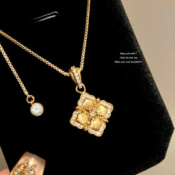 【喬老板Joy】四葉草項鍊拉絲金色雙面閃鑽鎖骨鍊復古宮廷布契潮