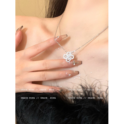 幸運是你~閃鑽四葉草項鍊輕奢小衆高級感鎖骨鍊女2026年新款爆款