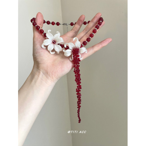 千金感!鴿血紅串珠鳶尾花長項鍊女巨顯白超絕氛圍感choker鎖骨鍊