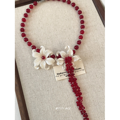 千金感!鴿血紅串珠鳶尾花長項鍊女巨顯白超絕氛圍感choker鎖骨鍊