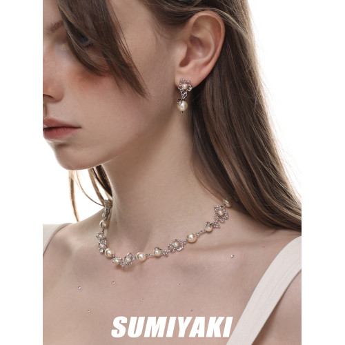 SUMIYAKI塗鴉線條感小花珍珠鏤空重工項鍊女新款輕奢高級感鎖骨鍊