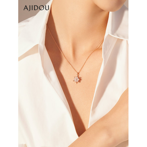 AJIDOU阿吉豆項鍊女雪花頸鏈輕奢配飾小衆鎖骨鍊爆款高級感毛衣鏈