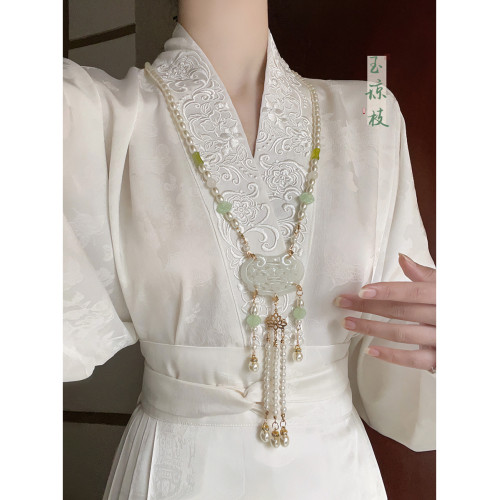 「祥雲」新中式白玉髓珍珠項鍊女古風瓔珞背雲流蘇串珠馬面裙配飾