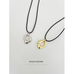 G/S周末美學 原創幾何金屬吊墜黑皮繩長項鍊簡約cos可調節毛衣鏈