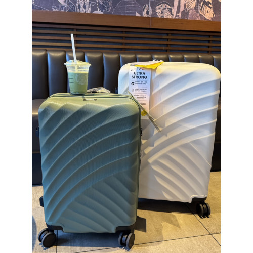 高級貨！日系登機出口拉桿箱24萬向輪28寸密碼行李旅行箱純pc男女