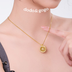 DODOGOGO八寶羅盤項鍊女款配飾秋冬新款毛衣鏈輕奢小衆鎖骨鍊頸鏈