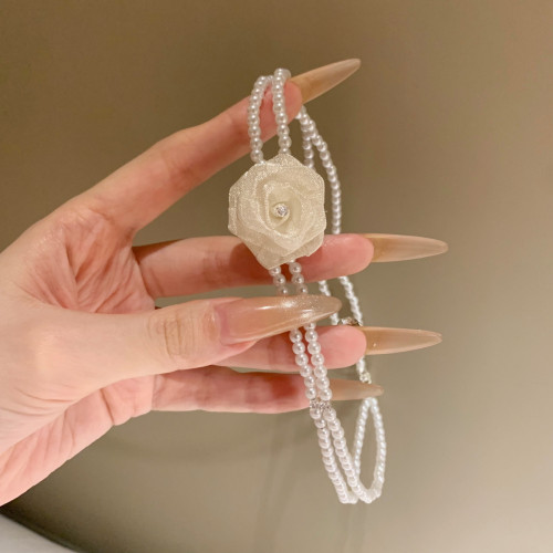 月光白~玫瑰花朵仿珍珠項鍊choker頸帶高級氣質輕奢頸鏈脖子配飾