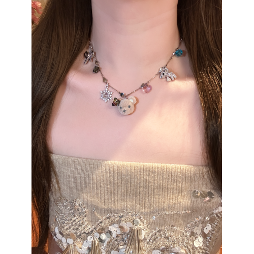 小衆設計感植絨小熊雪花吊墜項鍊女款可愛甜美氣質鎖骨鍊秋冬頸鏈