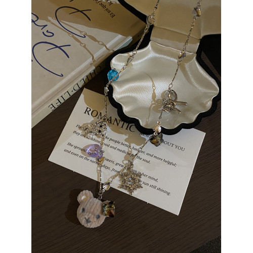 小衆設計感植絨小熊雪花吊墜項鍊女款可愛甜美氣質鎖骨鍊秋冬頸鏈