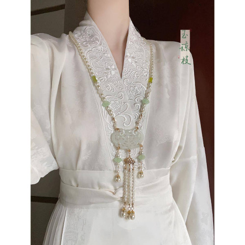 新中式白玉髓人造珍珠項鍊女古風瓔珞背雲流蘇串珠馬面裙配飾