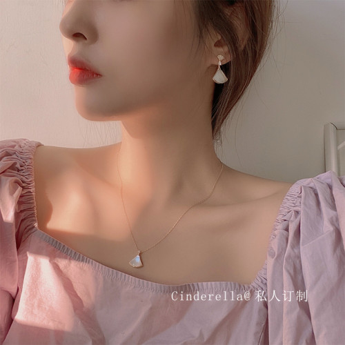 cinderella高級復古天然貝殼項鍊耳夾套裝無耳洞女氣質簡約鎖骨鍊 cinderella高級復古天然貝殼項鍊耳夾套裝無耳洞女氣質簡約鎖骨鍊