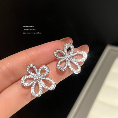 【喬老板Joy】滿鑽大花朵項鍊銀色花瓣耳環鎖骨套裝高級輕奢閃潮