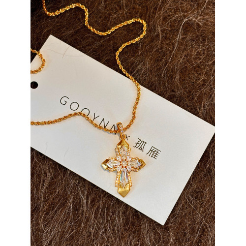 金色爆閃鑽石十字架吊墜項鍊女輕奢高級感小衆復古鎖骨毛衣鏈配飾