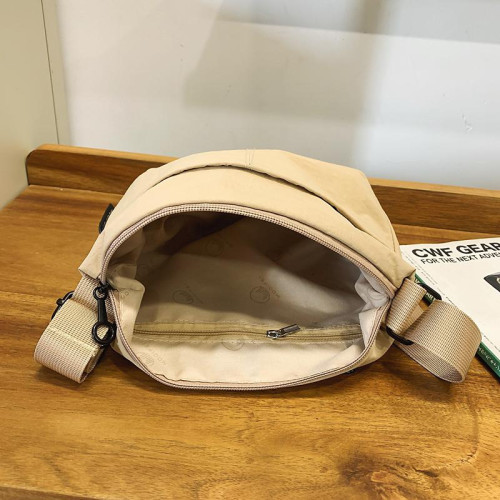 情侶款尼龍布休閒小包包女2025新款高級感簡約時尚斜後後背包單肩包女