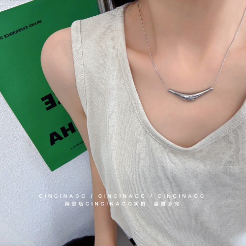 【不褪色】新款個性小衆設計感彎琯項鍊女輕奢冷淡風鎖骨鍊毛衣鏈