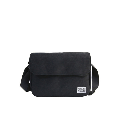 原宿潮流小跨包男郵差包日系簡約復古單肩包潮牌斜後後背包女文藝男包