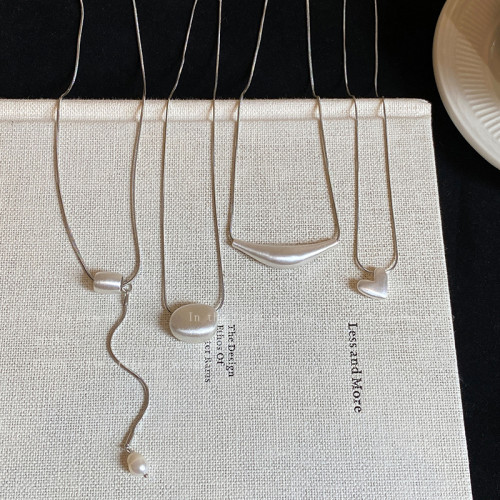 銀色拉絲愛心項鍊女大氣高檔高級感輕奢毛衣鏈秋冬長款不掉色配飾