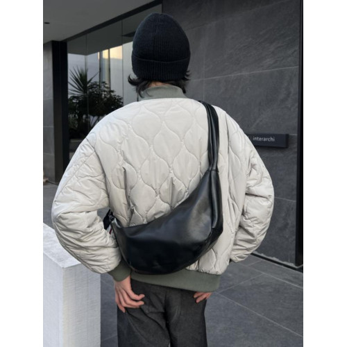 YUEN韓國ins餃子包男女通勤百搭單肩斜背後後背包松弛感休閒可頌復古