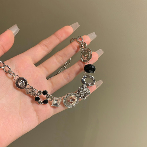 金屬重工y2k甜酷風紐釦項鍊女鎖骨鍊項圈choker頸環高級感頸鏈酷