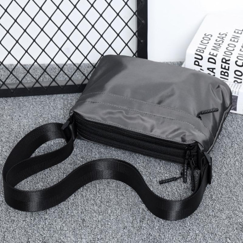 單肩包男斜後後背包男女通用帆布小包高級感牛津布大容量防水休閒男包 單肩包男斜後後背包男女通用帆布小包高級感牛津布大容量防水休閒男包