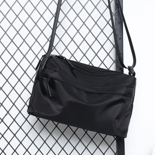 單肩包男斜後後背包男女通用帆布小包高級感牛津布大容量防水休閒男包 單肩包男斜後後背包男女通用帆布小包高級感牛津布大容量防水休閒男包