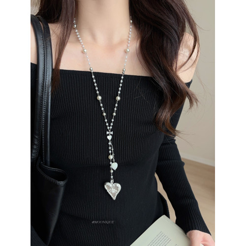 韓國風銀色愛心浮雕奶油蛋糕項鍊女百搭優雅時尚頸鏈長款毛衣鏈配 韓國風銀色愛心浮雕奶油蛋糕項鍊女百搭優雅時尚頸鏈長款毛衣鏈配