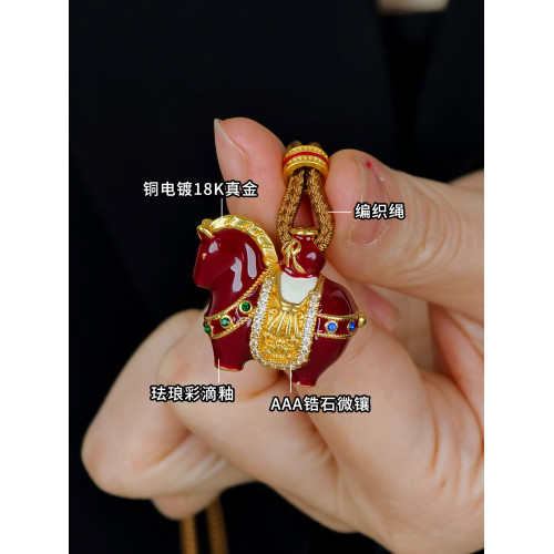 馬上有錢新中式國風馬年本命年紅色小馬吊墜項鍊編織繩長款毛衣鏈