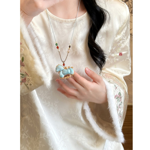 「頸上丹青」雙面宋錦小馬吊墜項鍊女款新中式國風毛衣鏈掛繩配飾