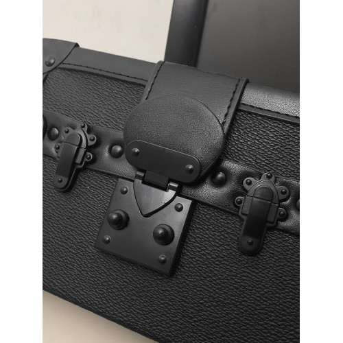 新款設計感斜後後背包個性百搭方盒包潮牌休閒信封小方包通勤硬殼單肩