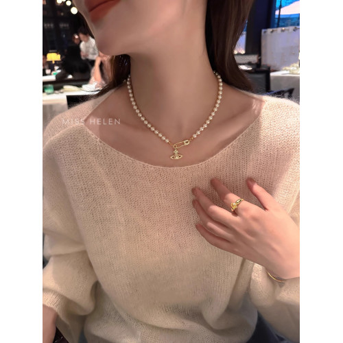 西太後土星珍珠項鍊女2026新款鎖骨鍊高級感輕奢小衆毛衣頸鏈配飾 西太後土星珍珠項鍊女2026新款鎖骨鍊高級感輕奢小衆毛衣頸鏈配飾