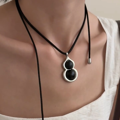 黑檀木葫蘆項鍊高級感時尚大氣復古秋冬長款毛衣鏈皮繩頸鏈配飾女 黑檀木葫蘆項鍊高級感時尚大氣復古秋冬長款毛衣鏈皮繩頸鏈配飾女