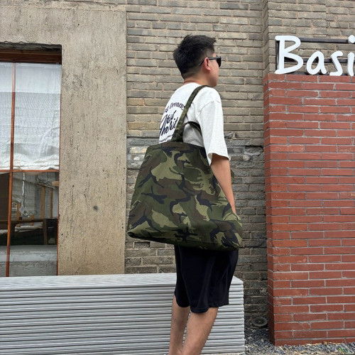 本色迷彩日韓潮牌大單肩手提兩用款無帆布包健身布購物袋ins