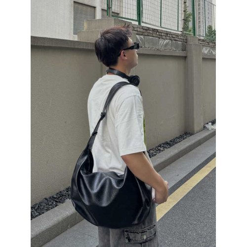 YUEN韓系ins復古軟皮大容量餃子包高級感休閒單肩斜背托特包男女