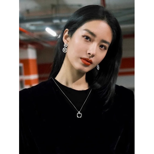 銀色幾何吊墜項鍊2025新款爆款輕奢小衆簡約毛衣鏈高級感百搭頸鏈