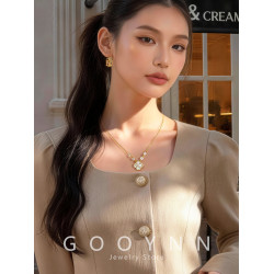 天然白貝母滿鑽四葉草項鍊女款2026新款輕奢高級感小衆鎖骨毛衣鏈