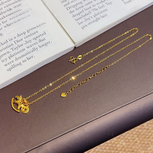 18K金色爆閃碎冰冰馬上有錢金色木馬項鍊小馬銅錢手鏈曡戴鎖骨鍊