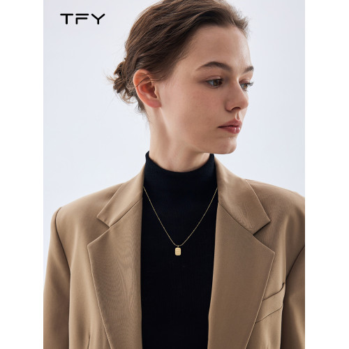 金色方牌毛衣鏈項鍊女長款簡約鎖骨鍊配飾小衆鈦鋼不掉色吊墜頸鏈