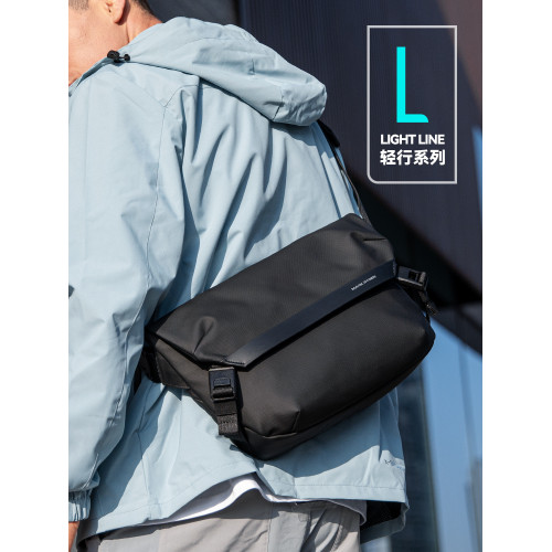 馬可·萊登大容量單肩斜後後背包戶外騎行潮流簡約旅行包男休閒郵差包