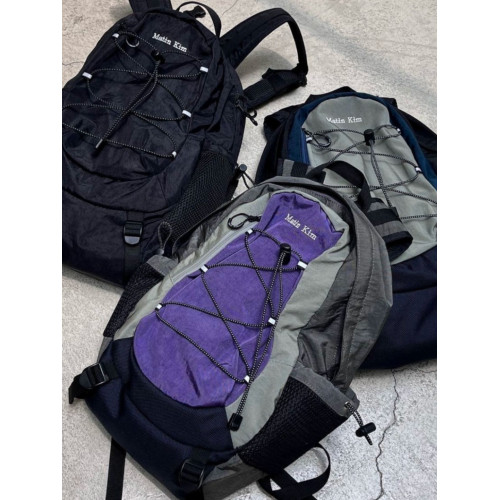 韓國Matin kim 雙肩後後背包2025新款運動戶外登山旅行抽繩學生書包 韓國Matin kim 雙肩後後背包2025新款運動戶外登山旅行抽繩學生書包