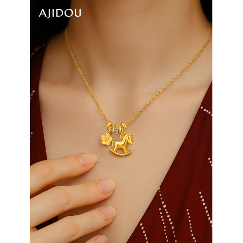 AJIDOU阿吉豆項鍊女生肖馬吊墜輕奢鎖骨鍊小衆配飾品高級感毛衣鏈