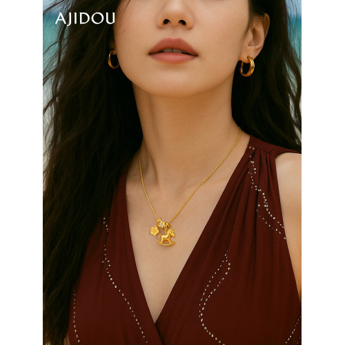 AJIDOU阿吉豆項鍊女生肖馬吊墜輕奢鎖骨鍊小衆配飾品高級感毛衣鏈