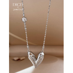 銀色鏤空碎冰冰愛心吊墜項鍊女小衆設計感百搭秋冬長款桃心毛衣鏈