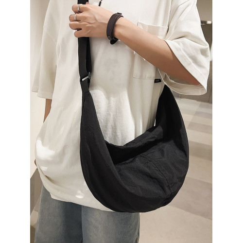 男士2026新款斜後後背包單肩包大容量斜後後背包包黑色餃子包潮牌ins布包