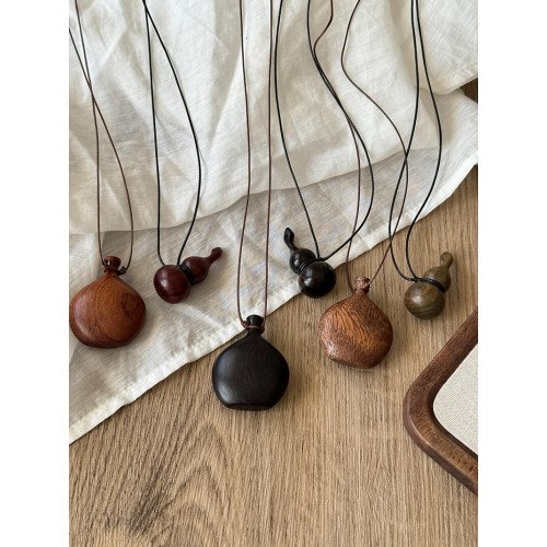 木質葫蘆酒壺皮繩長款項鍊女小衆設計感情侶毛衣鏈日常百搭配飾男 木質葫蘆酒壺皮繩長款項鍊女小衆設計感情侶毛衣鏈日常百搭配飾男