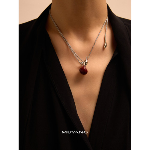 慕陽MUYANG秋冬毛衣鏈輕奢高級感吊墜大氣高檔承意本命年項鍊女款 慕陽MUYANG秋冬毛衣鏈輕奢高級感吊墜大氣高檔承意本命年項鍊女款