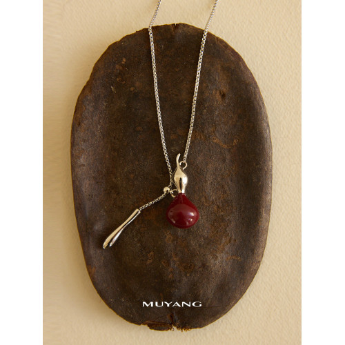 慕陽MUYANG秋冬毛衣鏈輕奢高級感吊墜大氣高檔承意本命年項鍊女款 慕陽MUYANG秋冬毛衣鏈輕奢高級感吊墜大氣高檔承意本命年項鍊女款