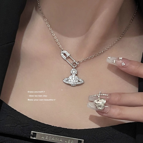 【喬老板Joy】土星別針項鍊銀色鎖骨西太後閃鑽甜酷小衆設計感潮