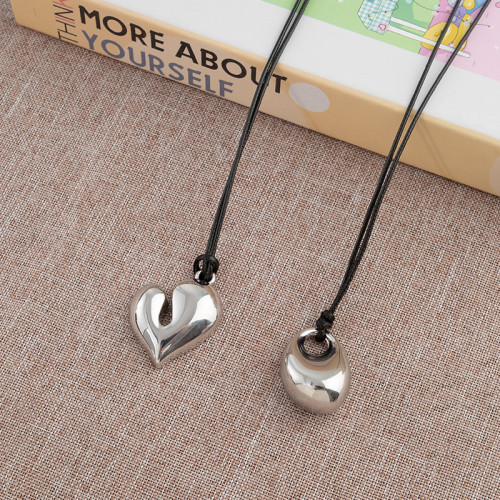 銀色豆豆愛心吊墜黑繩項鍊女簡約小衆設計高級感可調節長款毛衣鏈